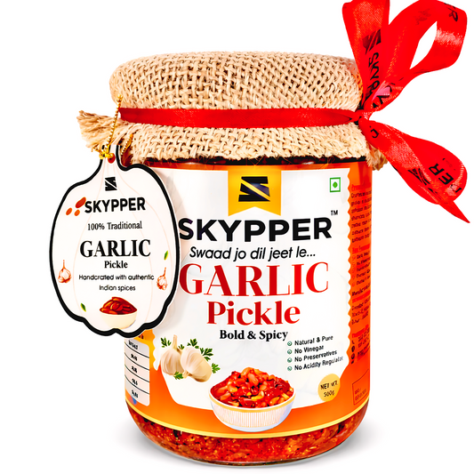Skypper Garlic Pickle | Traditional Tangy & Spicy Indian Achar | Handcrafted, Sun-Dried & Naturally Preserved | Made with Cold-Pressed Mustard Oil | Food Graded Glass Jar