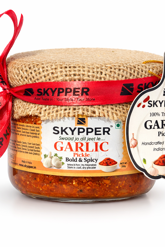 Skypper Garlic Pickle | Traditional Tangy & Spicy Indian Achar | Handcrafted, Sun-Dried & Naturally Preserved | Made with Cold-Pressed Mustard Oil | Food Graded Glass Jar